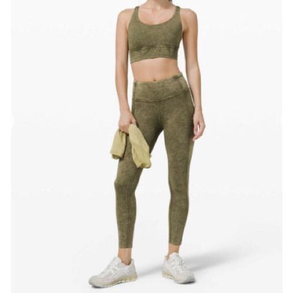 Lululemon Fast and Free HR Tight Ice Wash Moss Green...
